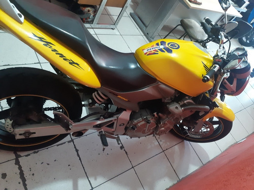 Honda Hornet Amarela 2006 Em Otimo Est De Conserv .raridade