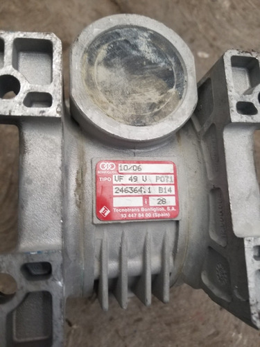 Reductor De Velocidad Bonfiglioli Vf44 A7. Relación 7 A 1. (Usado)