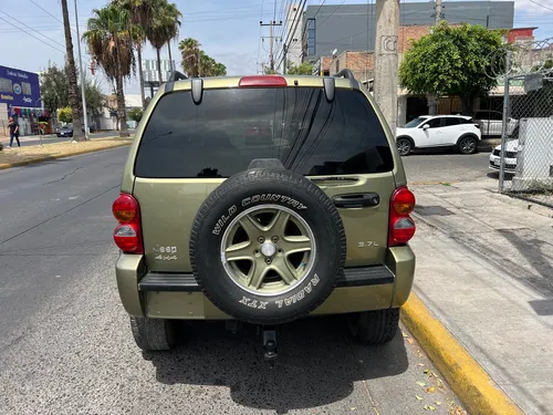 Jeep Liberty Sport 4x4 At