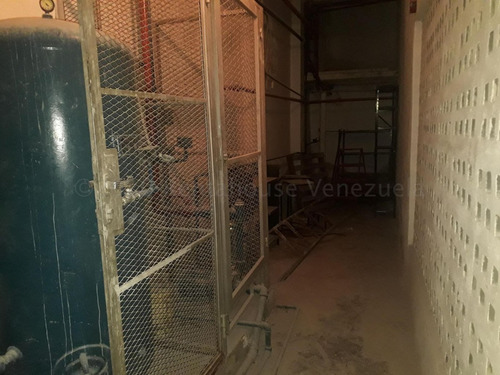 Imagen 14 de 14 de Galpón En Alquiler Mls 22-11528 Guaicaipuro 04143448628