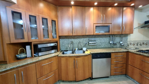 Pent-house En Venta, Urbanizacion Las Minas, San Antonio De Los Altos Miranda