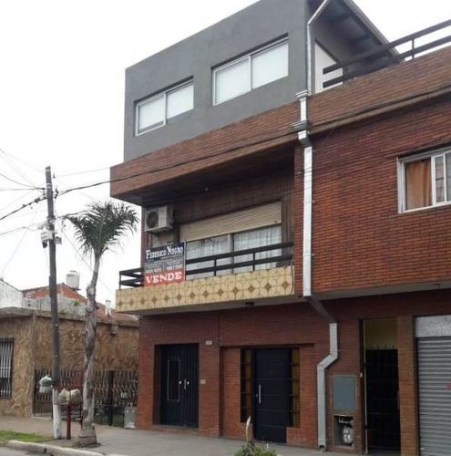 Imagen 2 de 15 de Casa En Venta En José C Paz