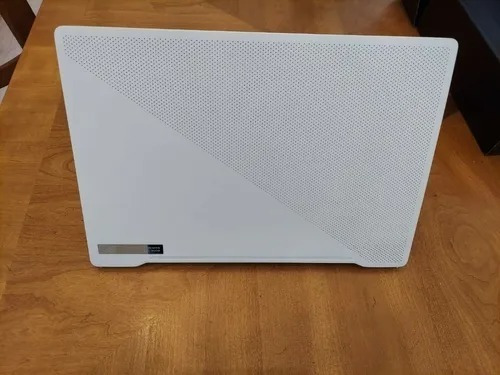 Imagen 1 de 3 de Asus Rog Zephyrus G14 14 (1tb, Amd Ryzen 9 4th Gen Rtx 2060