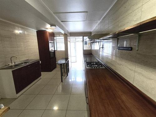 Excelente Casa En Arriendo De 3 Dorm. En La Florida