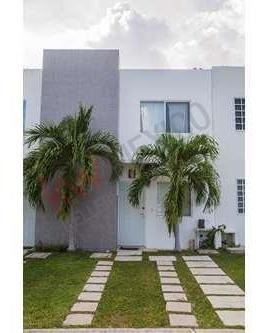 Imagen 2 de 23 de Casa En Venta - Los Olivos - Playa Del Carmen - Q. Roo - Doble Filtro De Seguridad - Privada Con Alberca