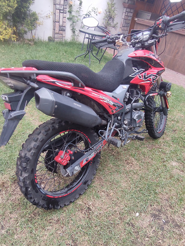 Veloci Xeverus 250