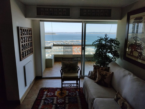 Venta Apartamento 3 Dormitorio Y Dependencia, Peninsula, Punta Del Este- Ref: 8445