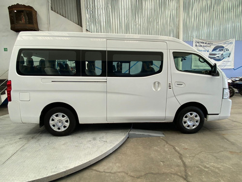 Imagen 5 de 14 de Nissan Urvan Amplia 15 Pasajeros