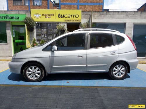 Imagen 3 de 25 de Chevrolet Vivant Lt