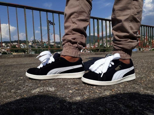 puma suede com cadarço grosso