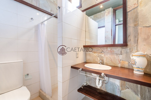 Excepcional Chalet De 2 Plantas Con Vista Al Mar!- Ref: 2245