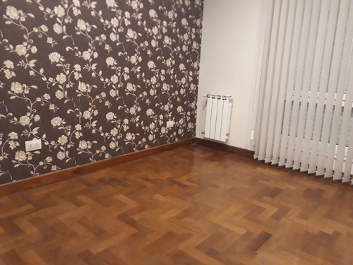 Imagen 9 de 11 de 3 Ambientes Externo Microcentro En Venta