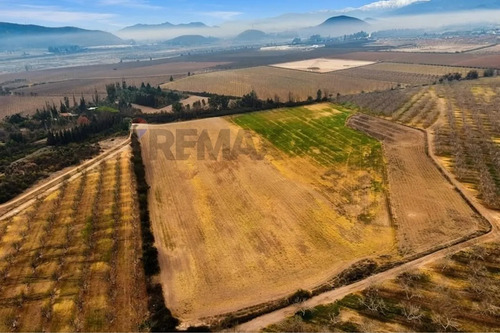  Oportunidad Única: Terreno De 9 Ha En Buin 
