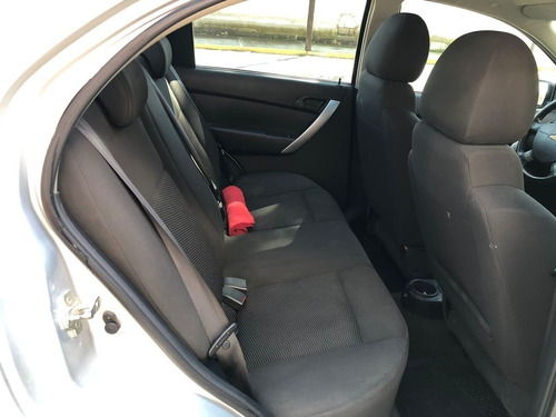 Imagen 12 de 14 de Chevrolet Aveo 2018 Lt