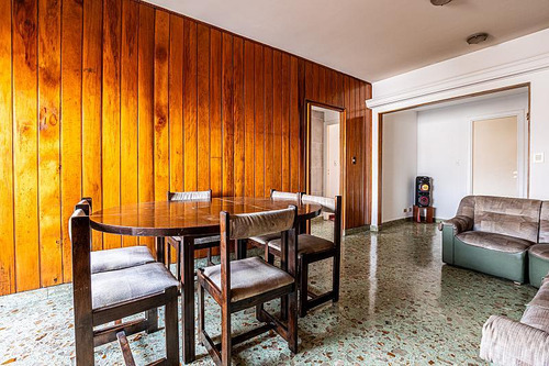Venta Departamento 3 Ambientes Luminoso Balcón Barrio Inglés Caballito