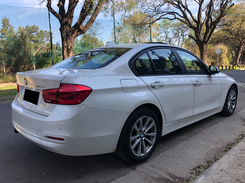 BMW Serie 3 2.0 320i Sedan Executive