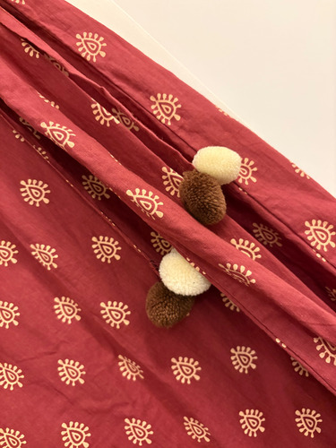 Pollera Larga Indian Style C/cordón Ajuste Pompones.ruedo (Usado)