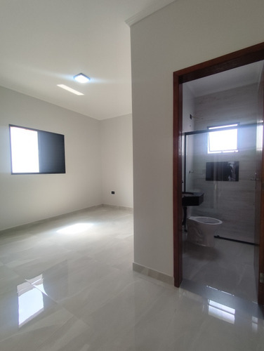 Casa Para Venda Em Mongaguá