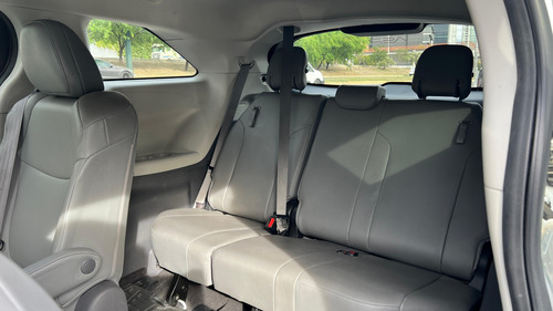 Toyota Sienna 3.5 Xle Piel At