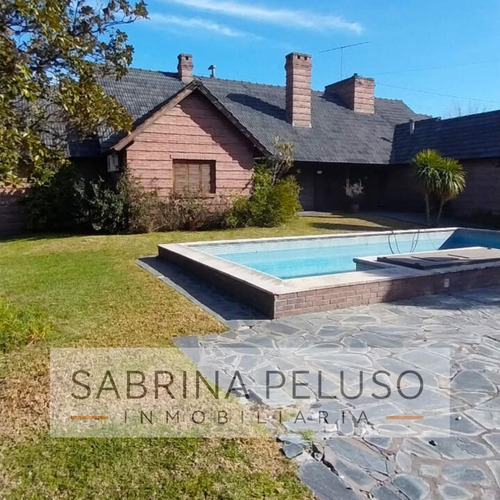 Venta Casa 7 Ambientes Moreno Centro