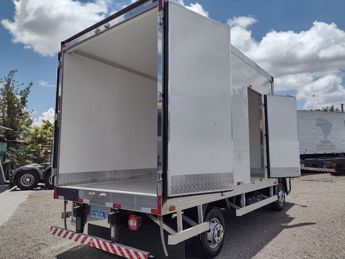 Imagem 5 de 15 de Volkswagen Delivery