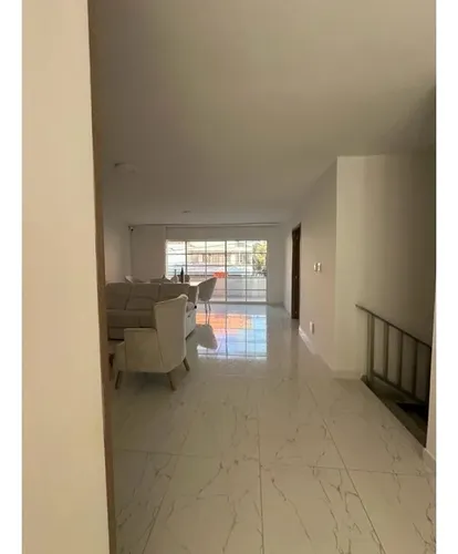 Casa En Venta Los Colores (l)