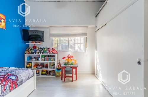 Venta Casa Tres Ambientes Con Pileta Y Jardín En Ituzaingo