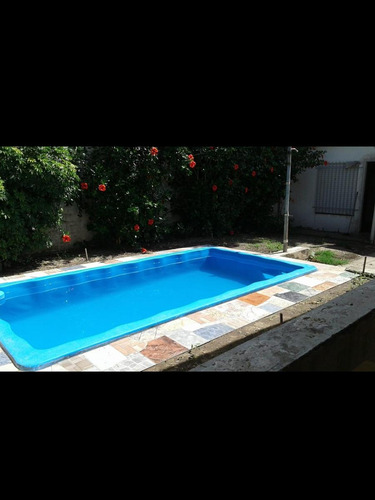 Casa En Venta - 2 Dormitorios 2 Baños - 295mts2 - San Nicolás De Los Arroyos