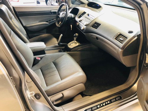 Imagem 14 de 15 de Honda Civic 1.8 Lxs 16v