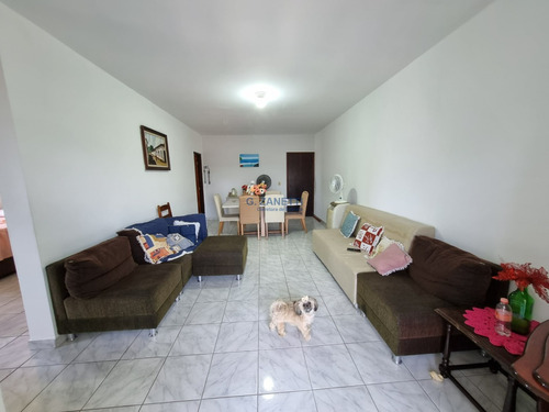 Apartamento Com Sacada A Venda 