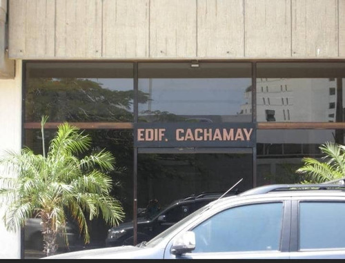 Imagen 3 de 10 de Local En Venta En Edificio Cachamay, Puerto La Cruz