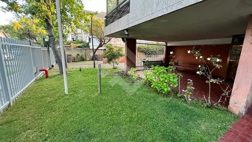 Departamento En Arriendo De 2 Dorm, 2 Baños En Ñuñoa