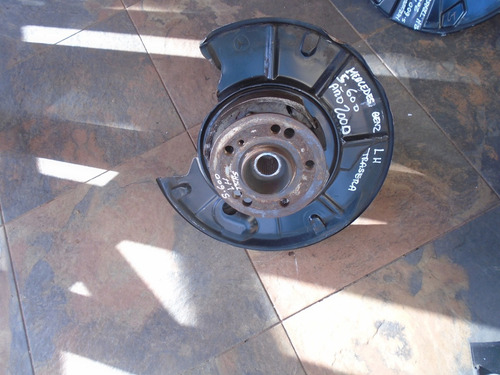 Imagen 3 de 3 de Vendo Muñequilla Trasera Izquierda De Mercedes Benz S600