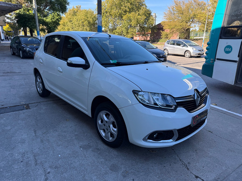 Renault Sandero 1.6 Privilege 105cv