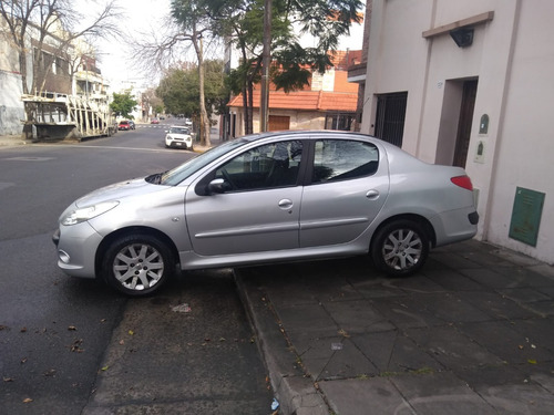 Peugeot 207 1.6 Xt