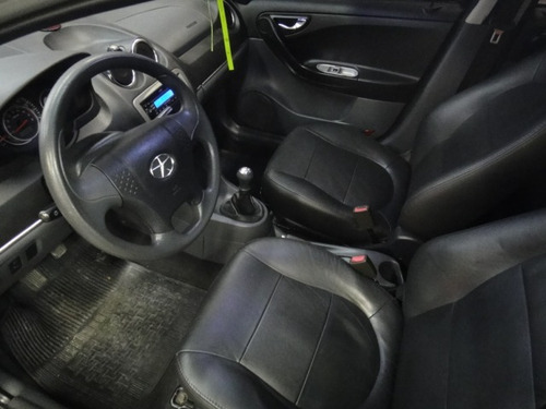 Jac J3 Hatch 1.4 16v 4p Completo Couro E Rodas 2012