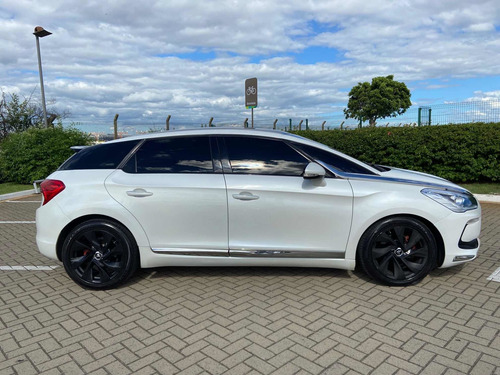 Imagem 2 de 15 de Citroën Ds5 2014 1.6 Thp 5p