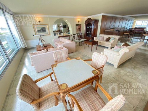 Imagen 3 de 25 de Venta Departamento - 3 Dormitorios -playa Mansa Ref: 3919611