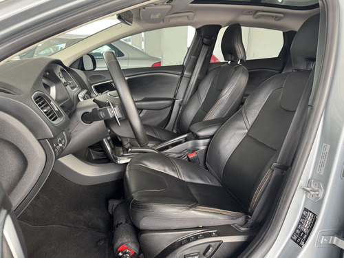 Volvo V40 V40 T-5 Cross Country 2.0 Awd Aut.