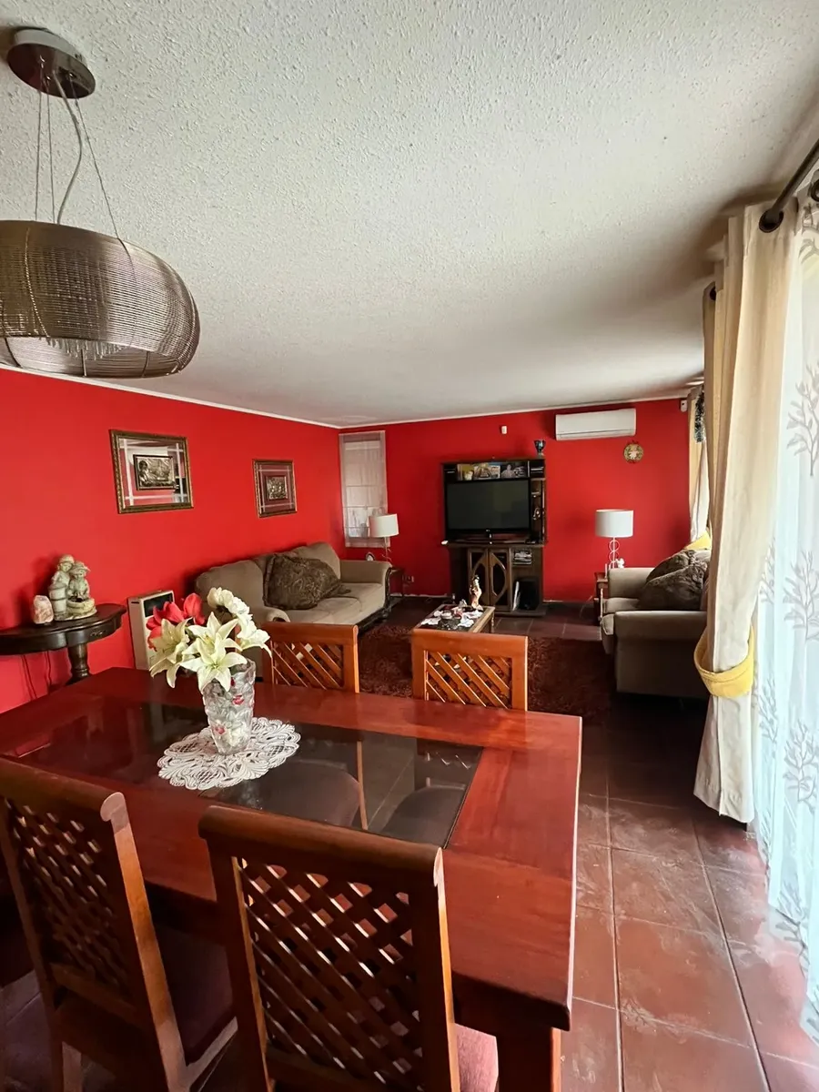 Imagen 4 de 21 de Casa Sobre Av. Las Flores, Potencial Uso Comercial