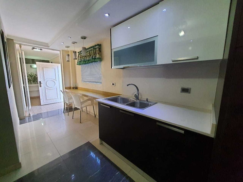 Imagen 9 de 22 de Apartamento En Alquiler En La Sagrada Familia Vanessa Suarez