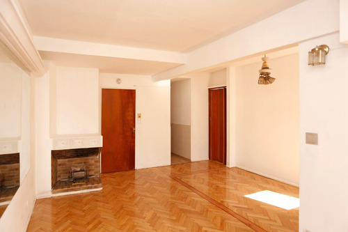 Departamento Cuatro Ambientes C/ Cochera Devoto