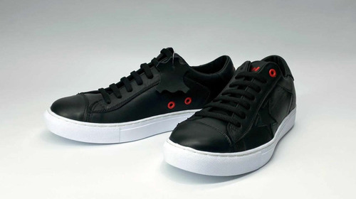 Imagen 1 de 9 de Zapatillas De Cuero Negras Originales Star