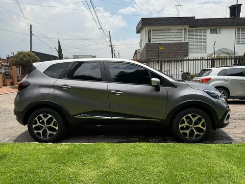 Renault Captur 1.3T Intens Cvt