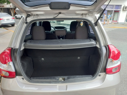 Toyota Etios 1.5 Xls