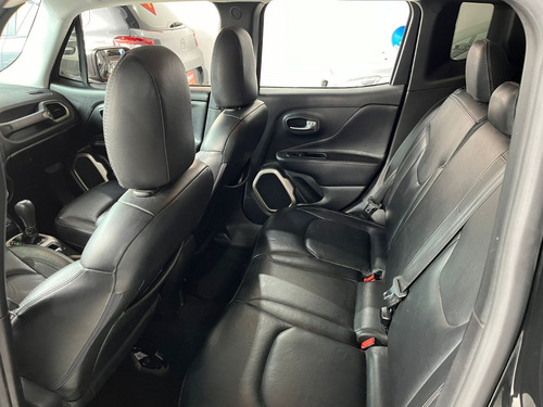 Jeep Renegade 1.8 Flex Aut. 5p