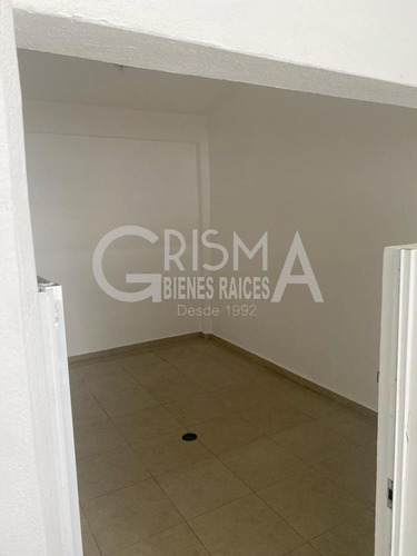 Amplia Bodega En Excelente Ubicación En Venta O Renta En Tuxpan, Ver