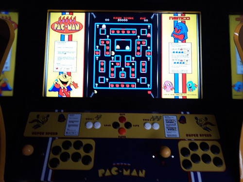 Fliperama Multijogo..tema Super Pacman.fabricação Própria