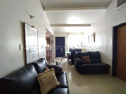 Imagen 4 de 21 de Casa En Venta Urb. El Bosque En Cagua Puo22-7071