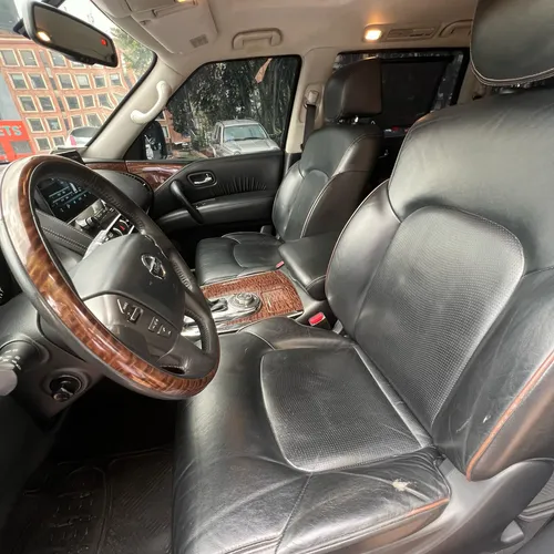 Nissan Patrol 5.6 Y62 King
